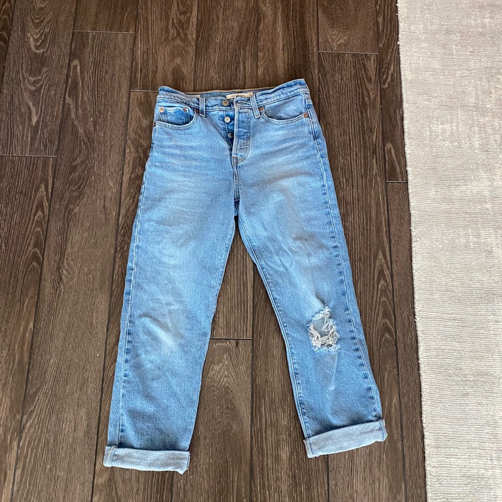 Levi’s Wedgie Jeans size 25